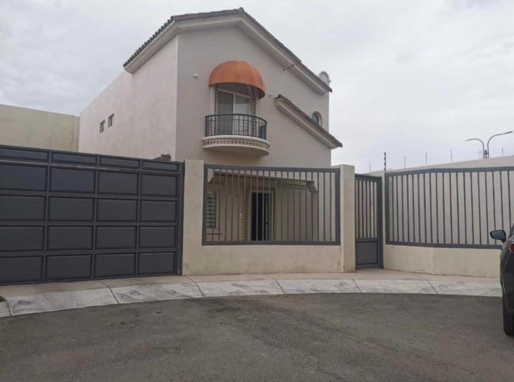 הוילה הרמוסיו Casa Poniente מראה חיצוני תמונה